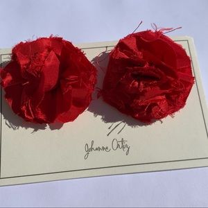 NWT Fabric Johanna Ortiz Floral Stud Earrings 💃🏼
